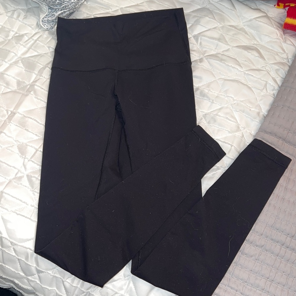 Lululemon leggings size 6